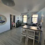 Apartman With Stained Glass