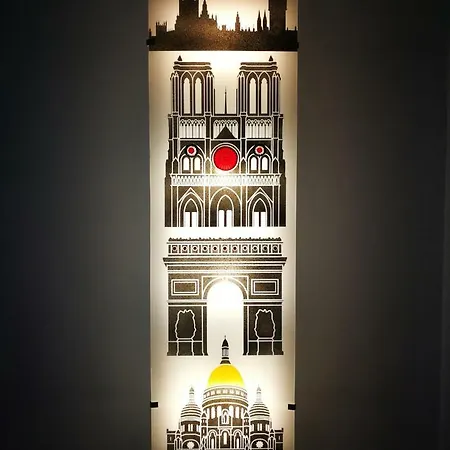 With Stained Glass Apartment *
