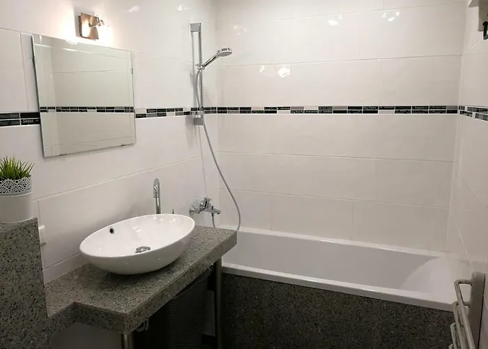 With Stained Glass Διαμέρισμα